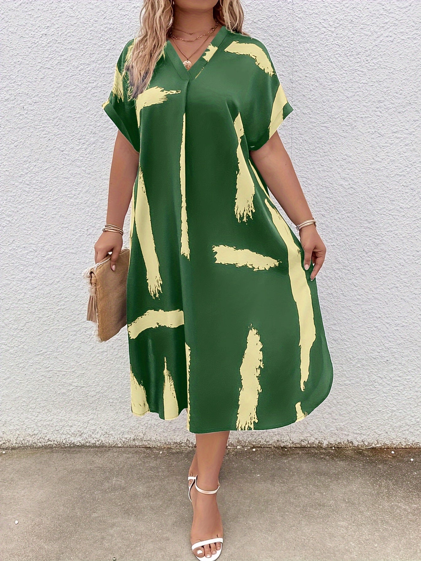 Lauren | Plus size chic dress